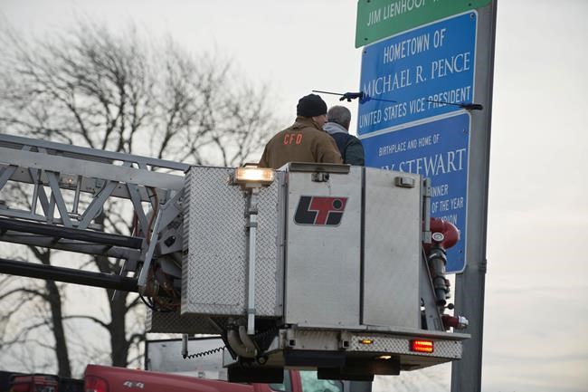 Columbus, Indiana, erects signs as Pence's hometown | iNFOnews.ca Columbus, Indiana, erects signs as Pence's hometown | iNFOnews.ca