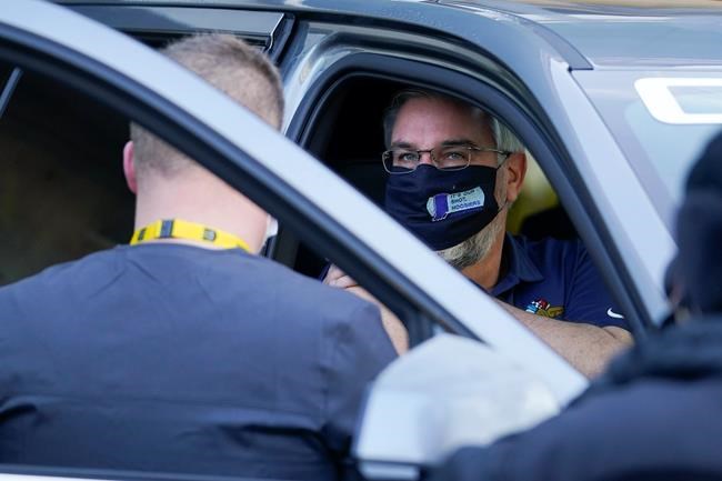 The Latest: California prisons to resume in-person visits | iNFOnews.ca CP1982779881