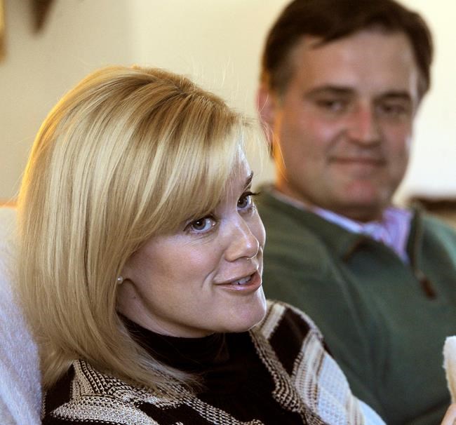 Congressman's wife works part-time in $240K job | iNFOnews.ca Congressman's wife works part-time in $240K job | iNFOnews.ca