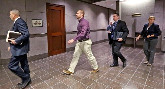 Teacher who stopped school shooting will return in fall | iNFOnews.ca