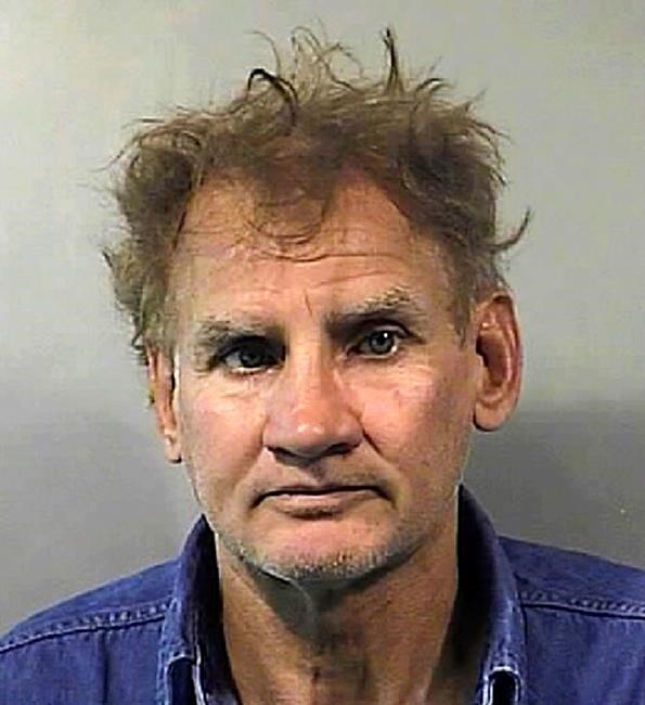 Lawn-mowing man enters plea in neighbour shooting spat | iNFOnews.ca