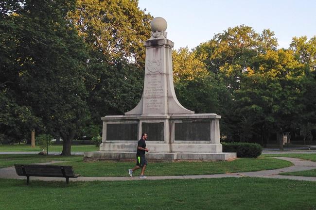 Indianapolis to dismantle Confederate monument in park | iNFOnews.ca