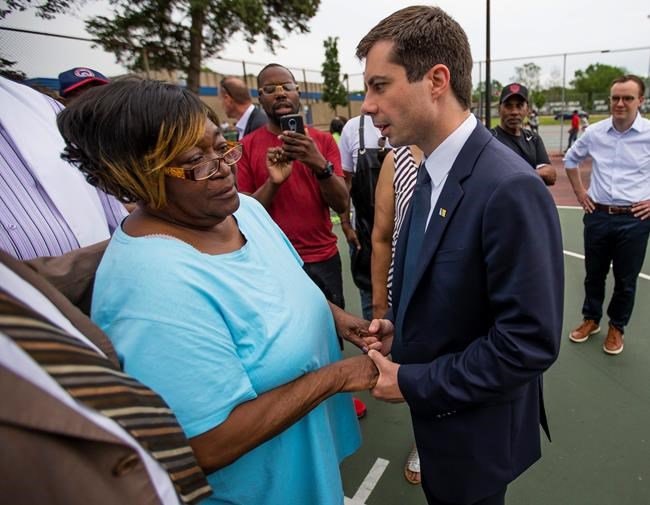 Buttigieg criticized at emotional town hall after shooting | iNFOnews.ca Buttigieg criticized at emotional town hall after shooting | iNFOnews.ca