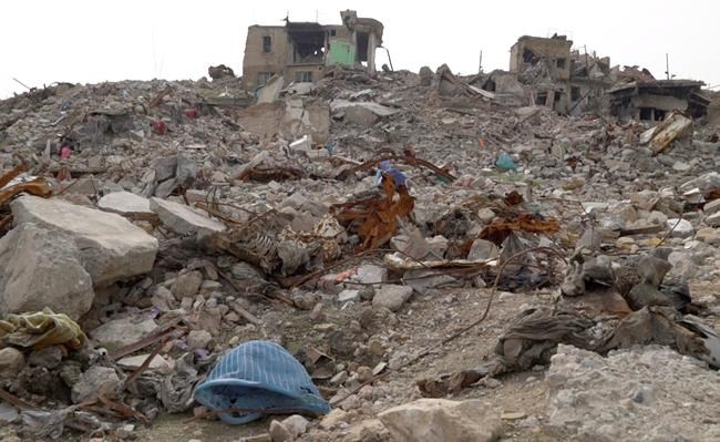 IS bodies still litter Mosul's Old City months after battle | iNFOnews.ca IS bodies still litter Mosul's Old City months after battle | iNFOnews.ca