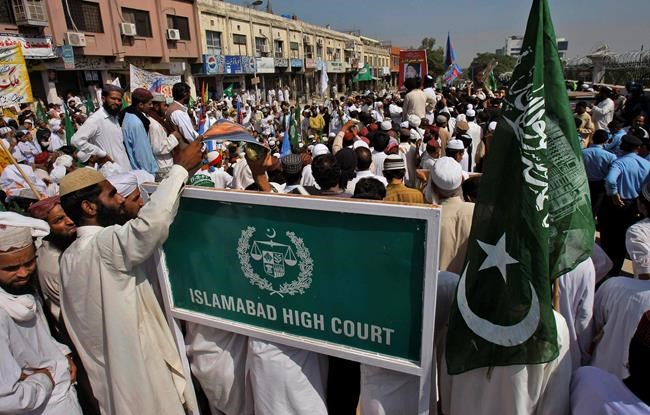 Pakistan activists say court ruling threatens minorities | iNFOnews.ca CP6464022