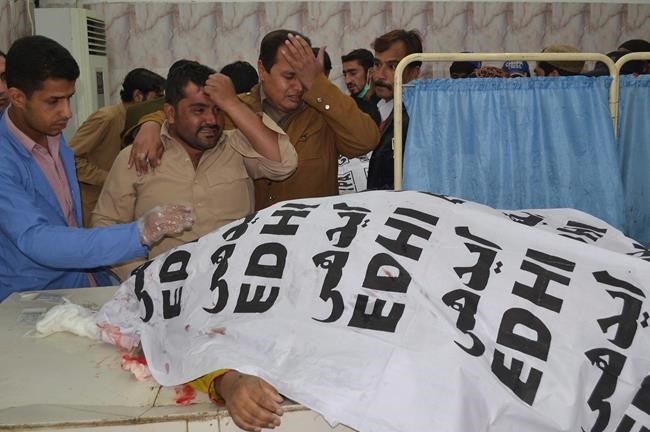Gunmen kill 19 in southwestern Pakistan | iNFOnews.ca CP289430979