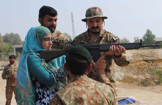 Pakistan displays military might in drill near India border | iNFOnews.ca Pakistan displays military might in drill near India border | iNFOnews.ca