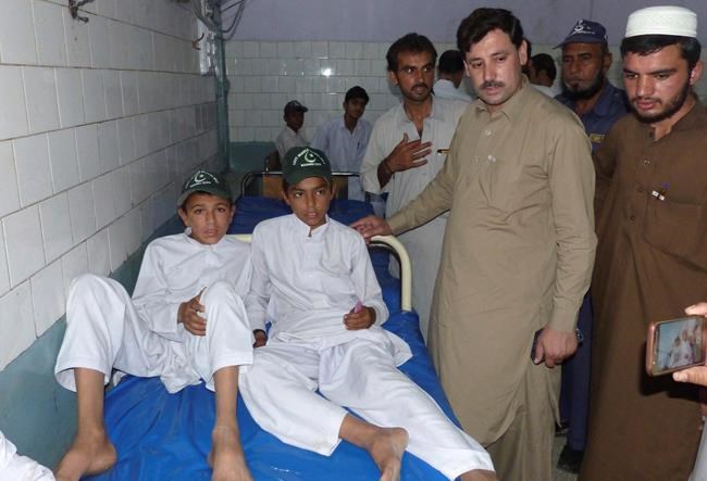 Magnitude 6.2 earthquake rocks Afghanistan, Pakistan | iNFOnews.ca