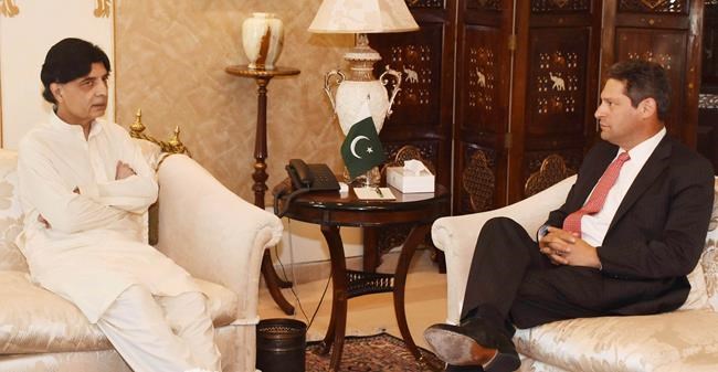 Facebook manager meets with minister over Pakistan appeal | iNFOnews.ca Facebook manager meets with minister over Pakistan appeal | iNFOnews.ca