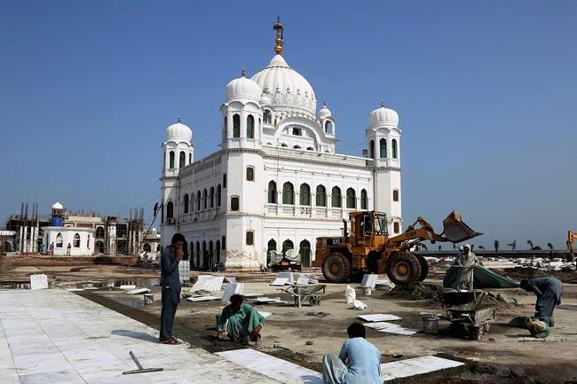 Pakistan opens visa-free border crossing for India Sikhs | iNFOnews.ca Pakistan opens visa-free border crossing for India Sikhs | iNFOnews.ca