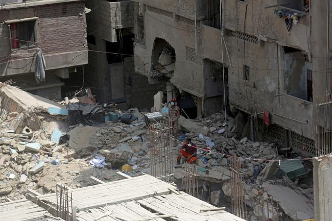 Death toll from Pakistan building collapse rises to 22 | iNFOnews.ca