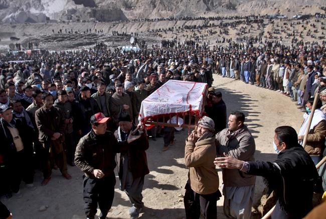 Afghan Shiite leader in Pakistan after killings of miners | iNFOnews.ca CP587621499