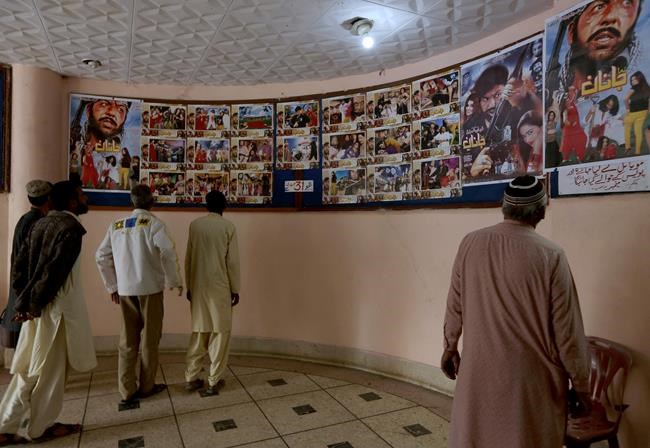 Pakistan delays decision on movie that offended Islamists | iNFOnews.ca