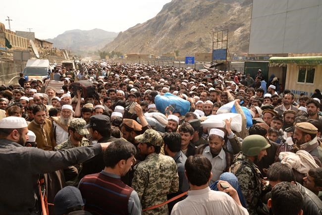 Pakistan raises hope of permanent reopening of Afghan border | iNFOnews.ca Pakistan raises hope of permanent reopening of Afghan border | iNFOnews.ca