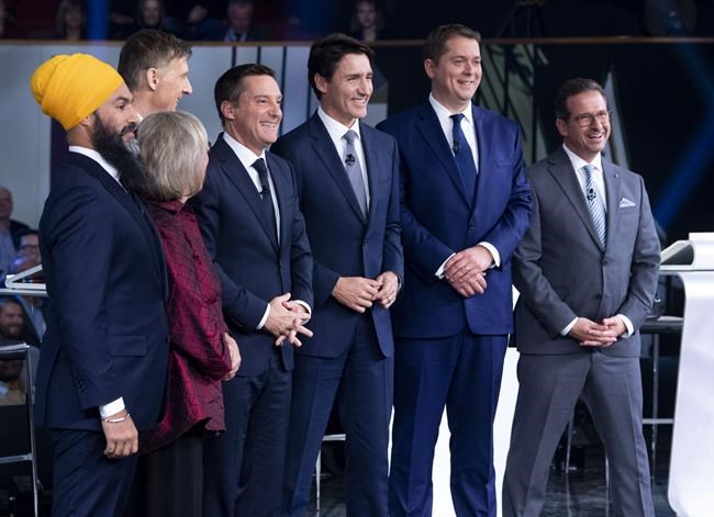 Most federal candidates saw false information as problem, survey suggests | iNFOnews.ca