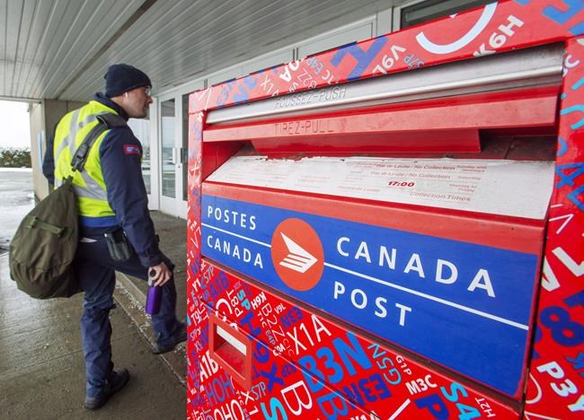 Canadians asked to wash mailboxes, keep dogs at bay, to ensure safe mail delivery | iNFOnews.ca