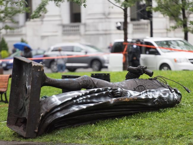 Canadians reluctant to remove statues of historical figures now seen as racist: Poll | iNFOnews.ca