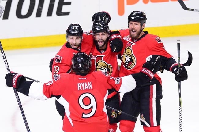 Sens score four first period goals, blowing out Pens in dominant Game 3 win | iNFOnews.ca