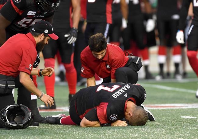 Redblacks quarterback Trevor Harris leaves game early with apparent leg injury | iNFOnews.ca