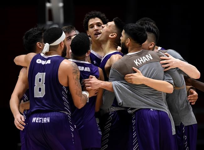 Ravens reach U sports men's basketball semifinal for 18th straight season | iNFOnews.ca CP636871190