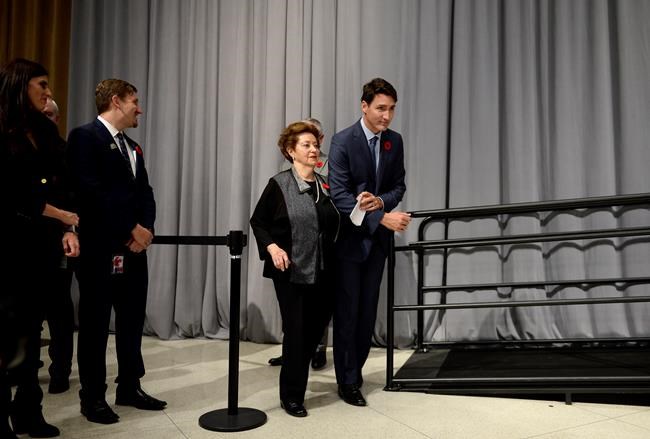 Trudeau promises help to secure places of worship in wake of synagogue shooting | iNFOnews.ca Trudeau promises help to secure places of worship in wake of synagogue shooting | iNFOnews.ca