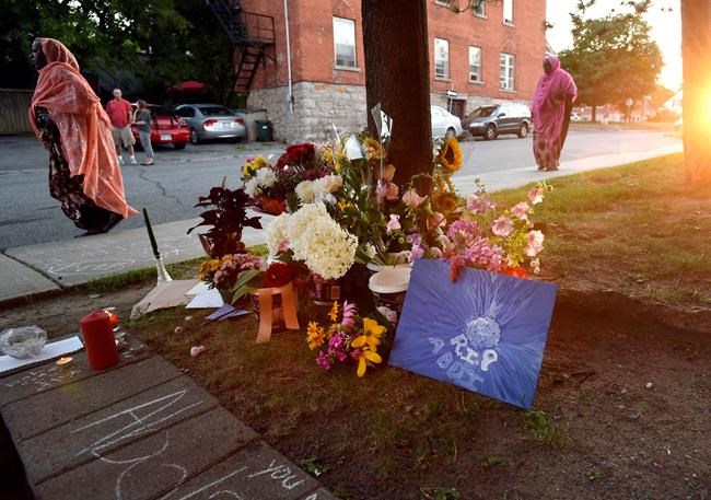 Muslim group demands open investigation into death of Ottawa man after arrest | iNFOnews.ca Muslim group demands open investigation into death of Ottawa man after arrest | iNFOnews.ca