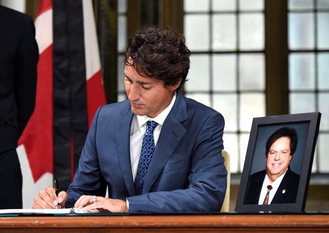 Trudeau, other MPs, pay tribute to longtime MP Mauril Belanger | iNFOnews.ca Trudeau, other MPs, pay tribute to longtime MP Mauril Belanger | iNFOnews.ca