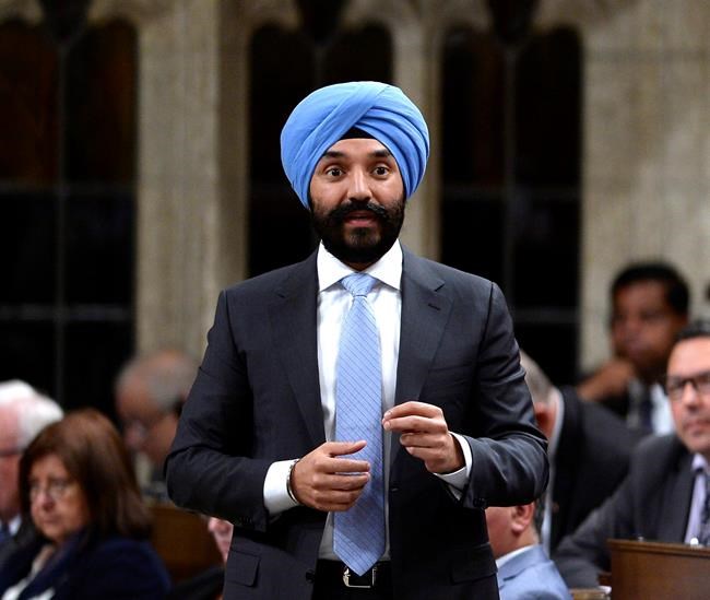Trudeau government to kick off talks towards national strategy on big data | iNFOnews.ca CP350295343