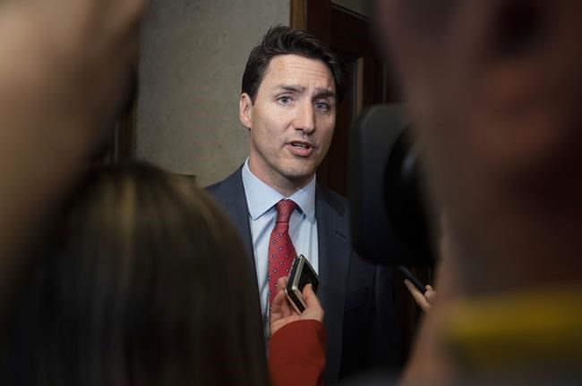In Liberal, Tory battle over deficits, both messages click, poll suggests | iNFOnews.ca In Liberal, Tory battle over deficits, both messages click, poll suggests | iNFOnews.ca