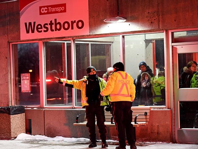 Police chief confirms all three Ottawa bus victims were on board when it crashed | iNFOnews.ca Police chief confirms all three Ottawa bus victims were on board when it crashed | iNFOnews.ca