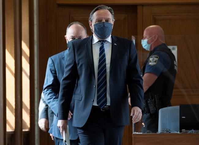 Man charged in connection with alleged online threats against Quebec premier | iNFOnews.ca