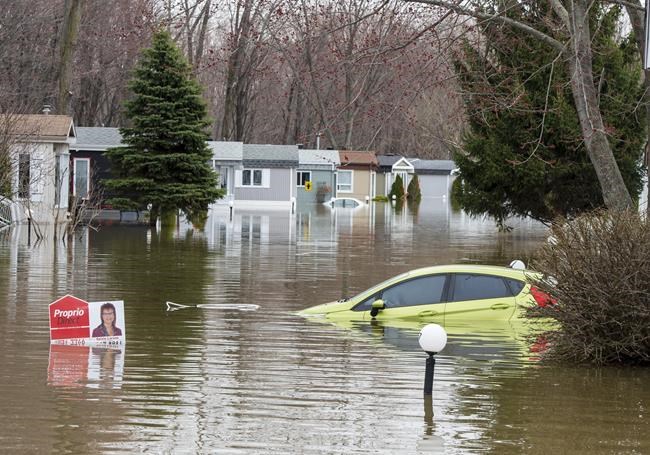 Lawsuit filed against makers of Montreal-area dike that burst, flooding town | iNFOnews.ca Lawsuit filed against makers of Montreal-area dike that burst, flooding town | iNFOnews.ca