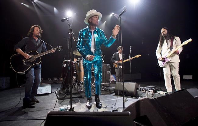 Tragically Hip launches 'Courage' face mask to raise money for musicians | iNFOnews.ca Tragically Hip launches 'Courage' face mask to raise money for musicians | iNFOnews.ca