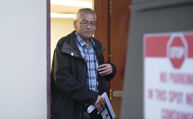 Wet'suwet'en agree to deal with government over rights and title | iNFOnews.ca