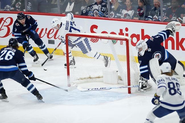 William Nylander scores twice to power Maple Leafs past Jets 6-3 | iNFOnews.ca