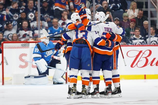 Mathew Barzal's two-goal performance powers Islanders past Jets 3-1 | iNFOnews.ca