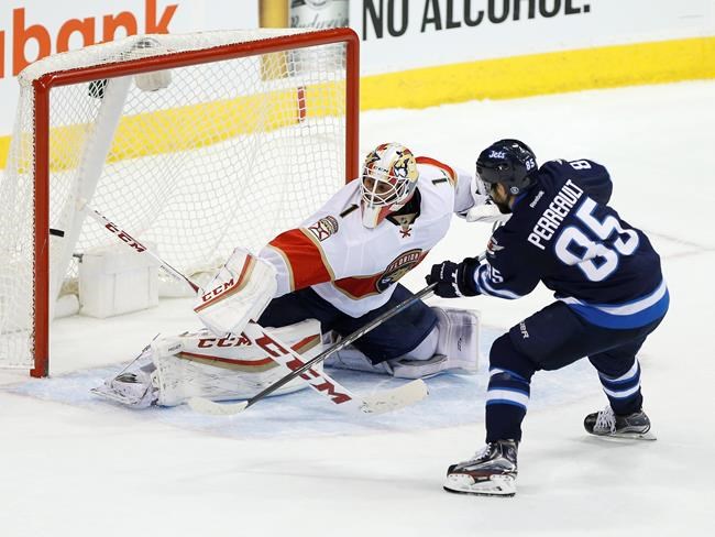 Mathieu Perreault scores shootout winner as Jets get past Panthers | iNFOnews.ca CP1173427386