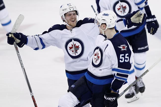 Mark Scheifele scores winner, Jets come from behind to beat Ducks in OT | iNFOnews.ca