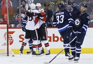 Andrew Hammond stops 35 shots as Senators topple Jets 3-1 | iNFOnews.ca CP32153203