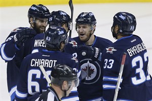 What the six Canadian NHL teams in contention must do to make playoffs | iNFOnews.ca CP31635526