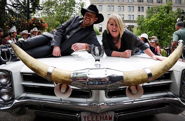 Alberta singers to lead Calgary's annual Stampede parade | iNFOnews.ca