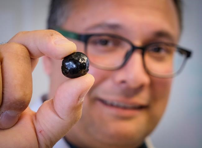 Oilsands crude pellets touted as cure for industry's bitumen transport ills | iNFOnews.ca