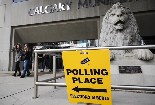 Bozo eruptions: Will gaffes on social issues affect Alberta election results? | iNFOnews.ca CP3030920