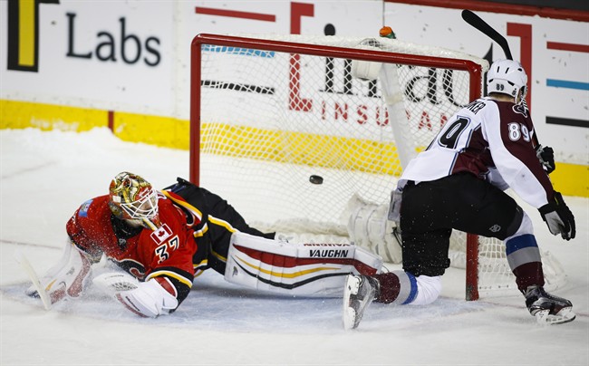Mikkel Boedker's shootout goal gives Avalanche 4-3 win over Flames | iNFOnews.ca CP36796428