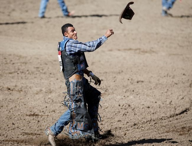 Brazilian bull rider Marcos Gloria wins top prize at the Calgary Stampede rodeo | iNFOnews.ca