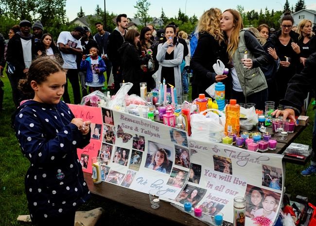 'For you, baby girl:' bubbles and sparklers at vigil for slain woman, daughter | iNFOnews.ca 'For you, baby girl:' bubbles and sparklers at vigil for slain woman, daughter | iNFOnews.ca