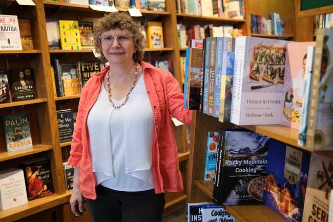 New chapter: Bibliophiles thrilled as many bookstores set to reopen | iNFOnews.ca New chapter: Bibliophiles thrilled as many bookstores set to reopen | iNFOnews.ca