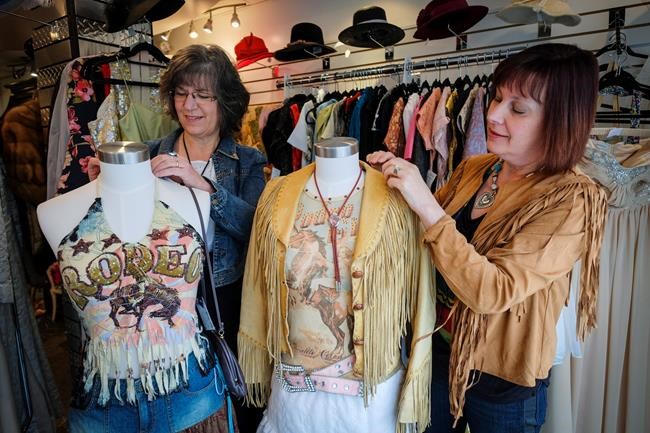 Second-hand Stampede: Economic slump means rush to snap up preloved cowboy duds | iNFOnews.ca