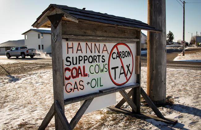 Two small western towns where coal is king look to the future in uncertain times | iNFOnews.ca