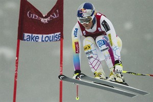 American star Lindsey Vonn claims 12th career World Cup victory at Lake Louise | iNFOnews.ca CP21020232